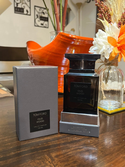 בושם בהשראת - Tom Ford Oud Wood EDP