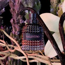 בושם בהשראת - Valentino Born in Roma Uomo Intense EDP